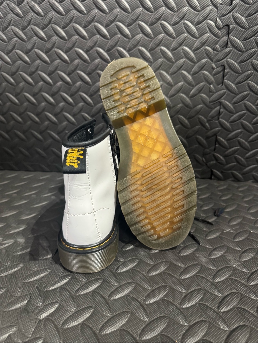 Dr. Martens 1460 J White Patent Lace Up Boots Kids Size US 3 EU 34 - Picture 11 of 16